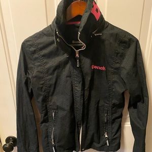 GUC Medium Cropped Bench Jacket